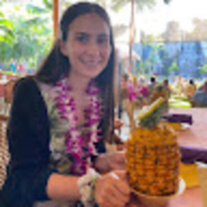 Meet your Posher, Fernanda